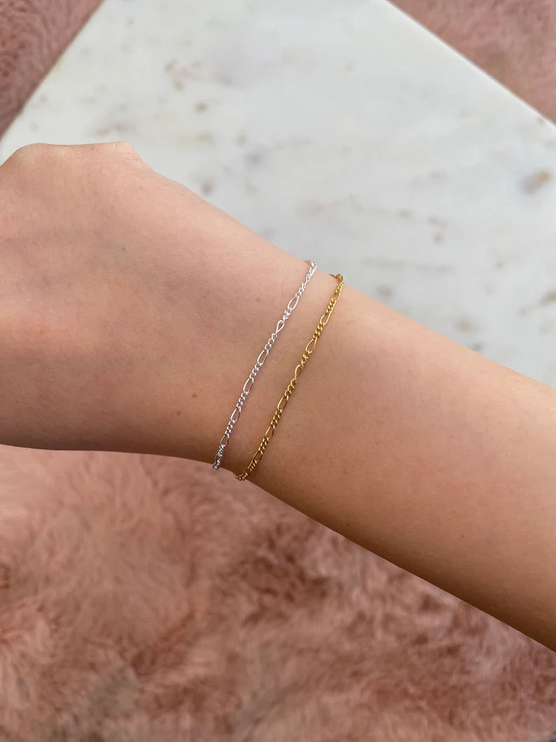 Dainty Figaro Bracelet